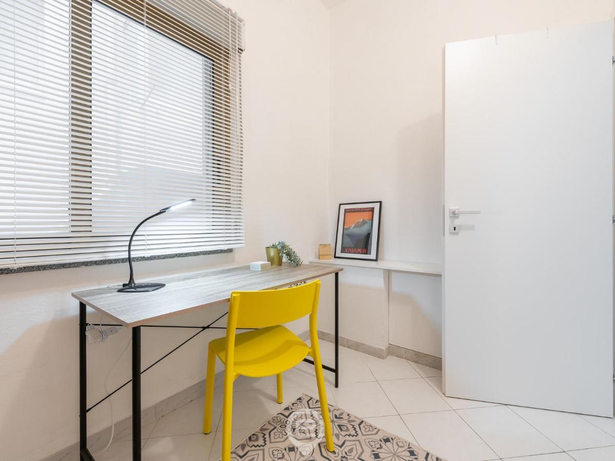 Aurora'S Apartment Кальяри Экстерьер фото